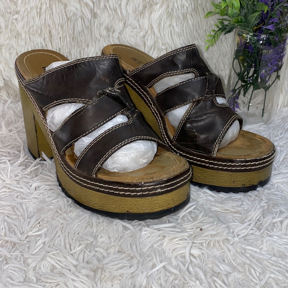 🍂🌻-Woman’s vintage platform sandals-🌻🍂